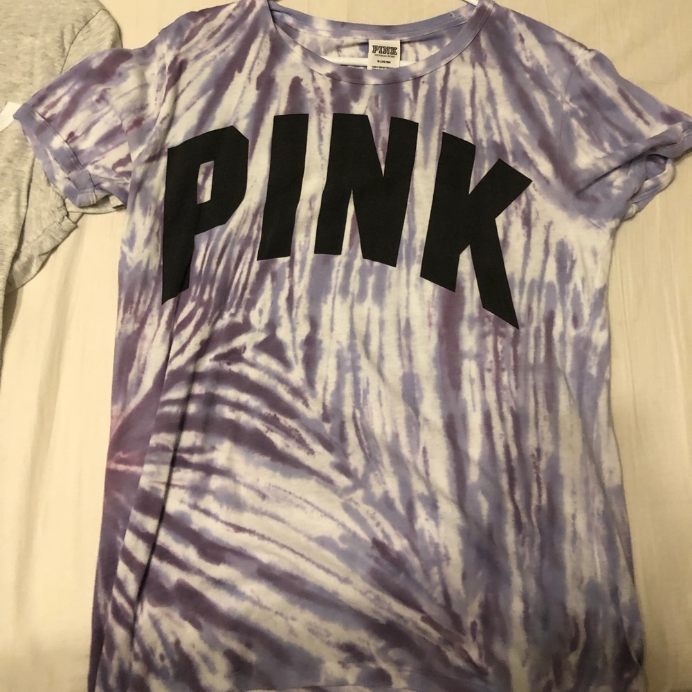 Pink t-shirt